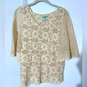 (M) Vintage Crochet Top